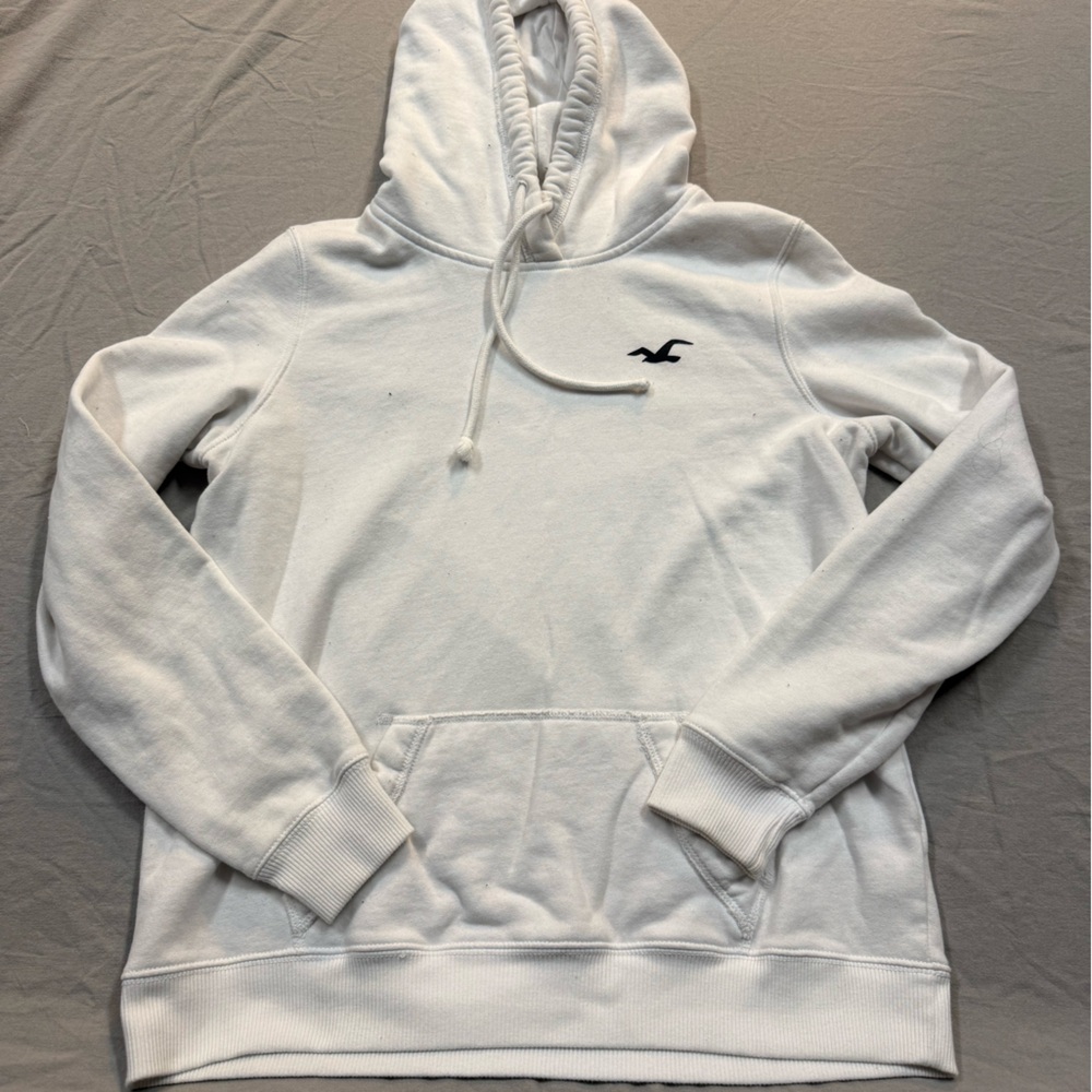 Hollister Classic White Hoodie Sweater